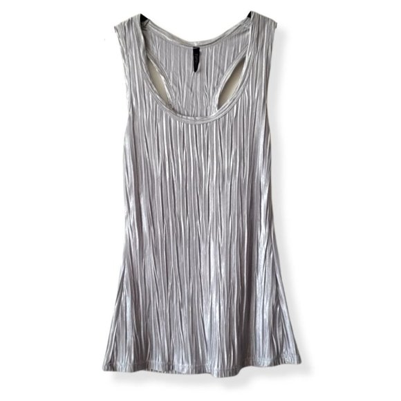 TOPSHOP Silver Pleated Racerback Tank - Picture 1 of 11